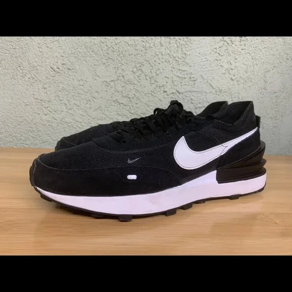 Nike Waffle One Womens Size 9 Running Sneaker‎ Shoes DC2533 001 Black White - Picture 4 of 11